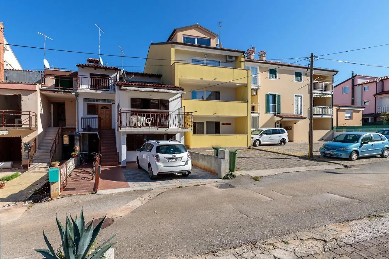 Apartment Sonja Zambratija