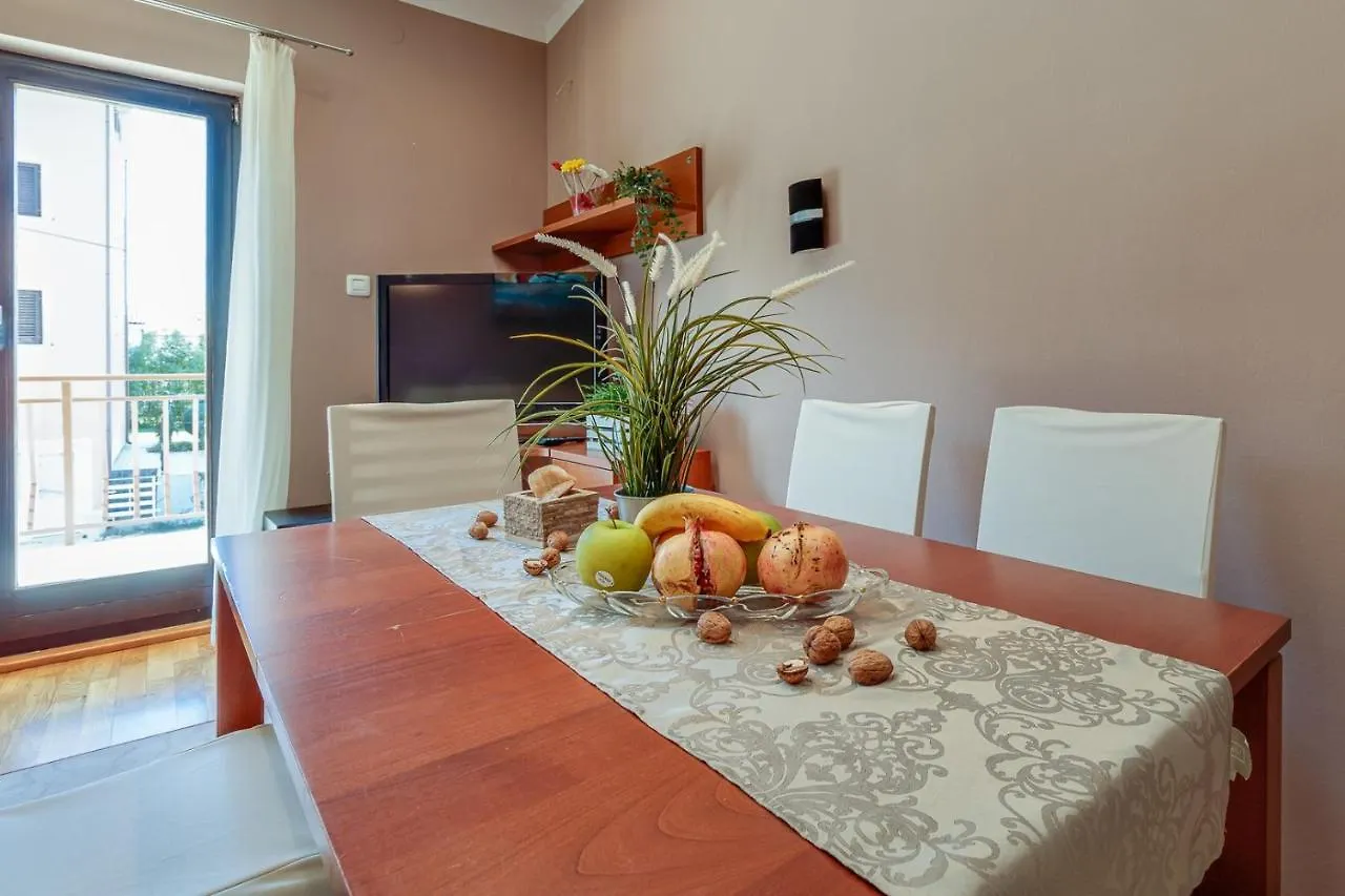 Apartment Sonja Zambratija  0*, Zambratija (Istria) Croatia