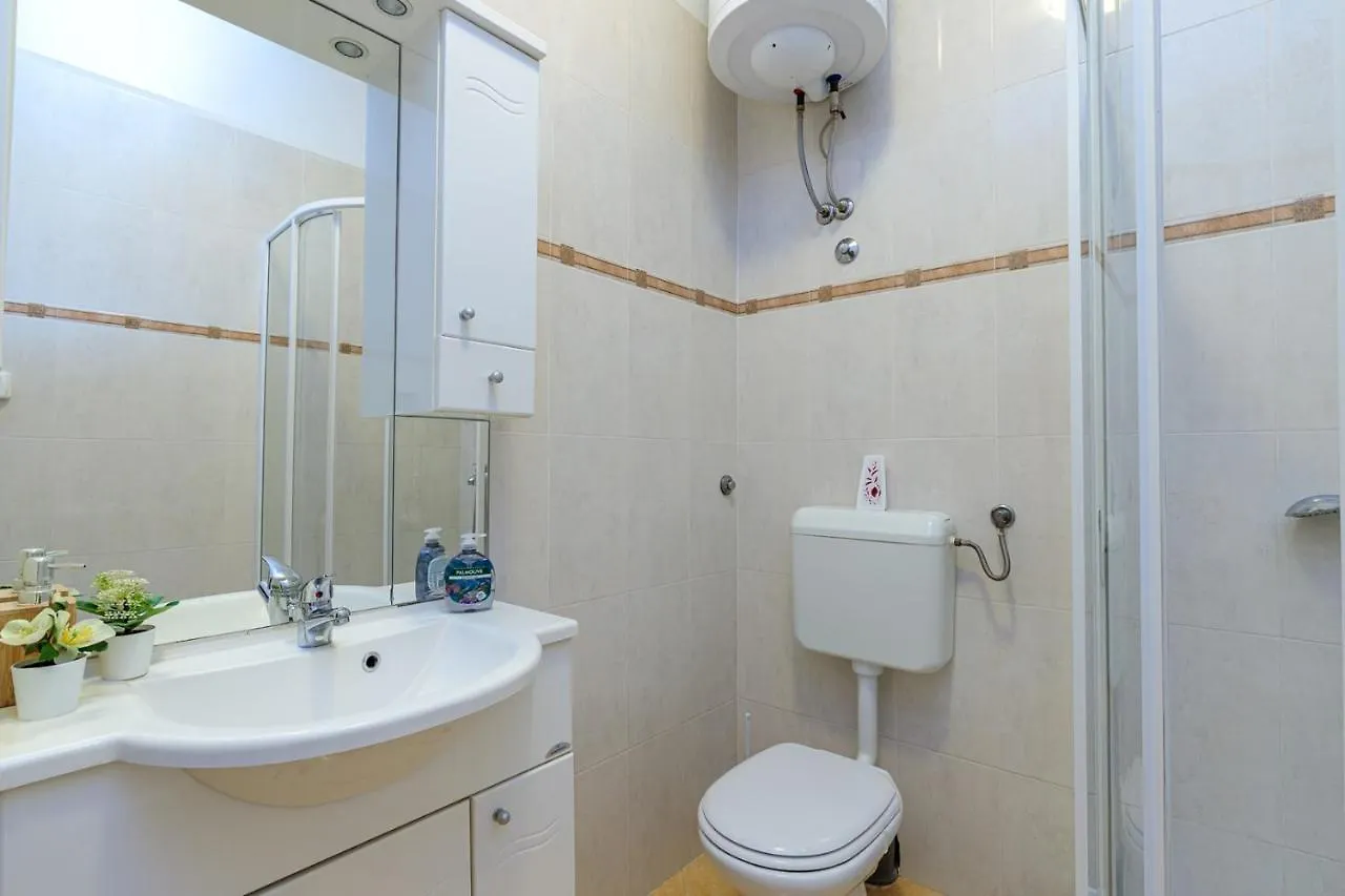Apartment Sonja Zambratija