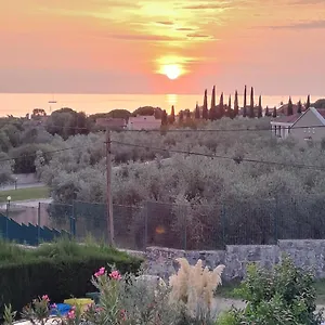 New Vivano V I D With Amazing View Apartment