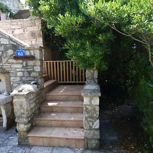 Hedra Apartment